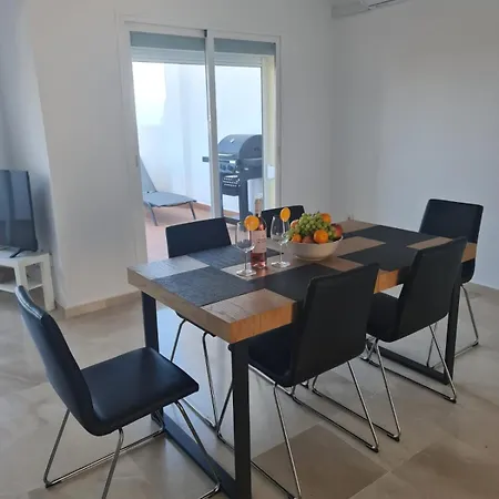 Apartamento De 3 A 3 Minutos En Coche De La Playa Casares